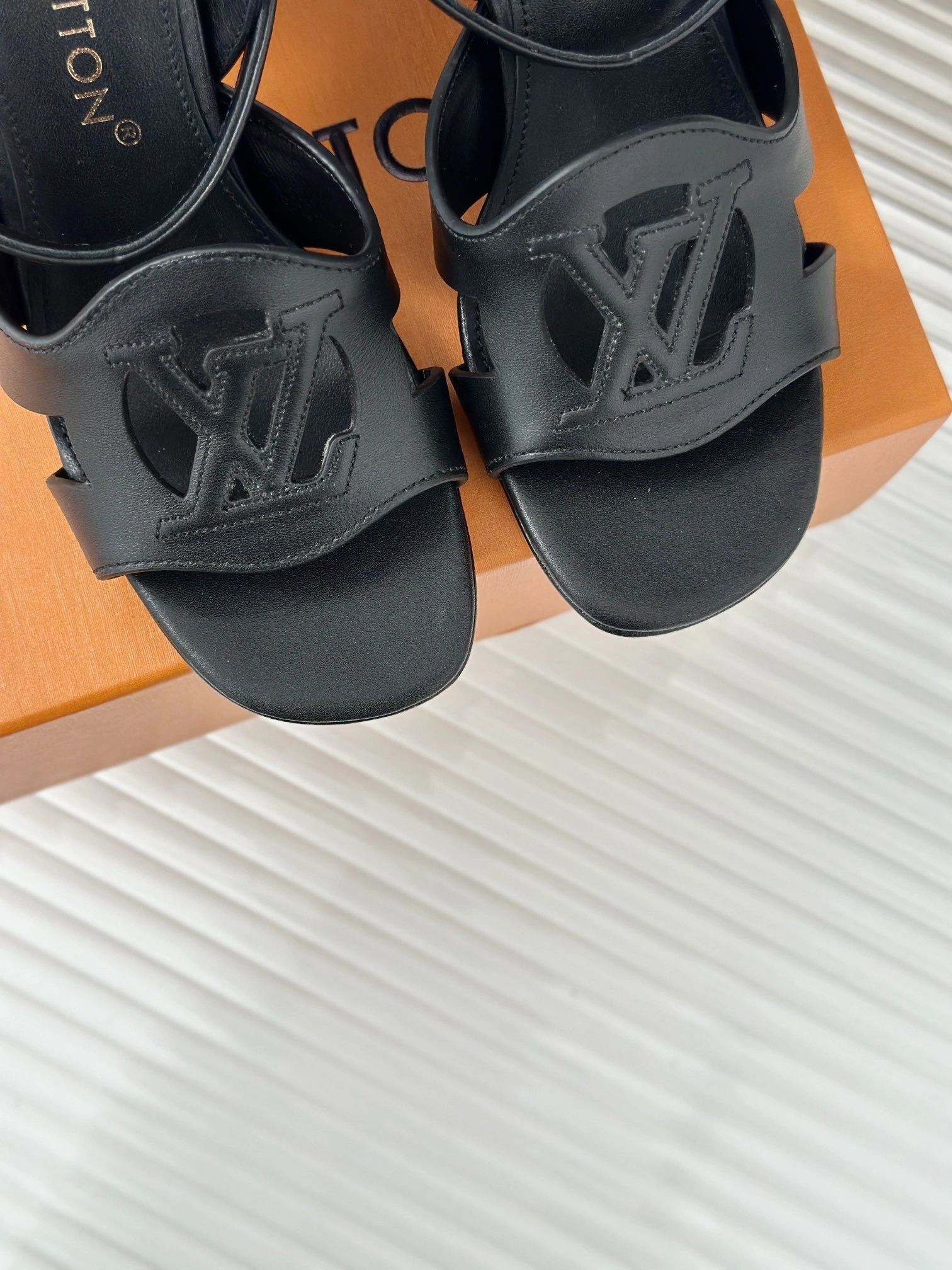COCO-- 8V 1ACKL8 Calfskin Heel height 4.5cm item:D-X158E3168S